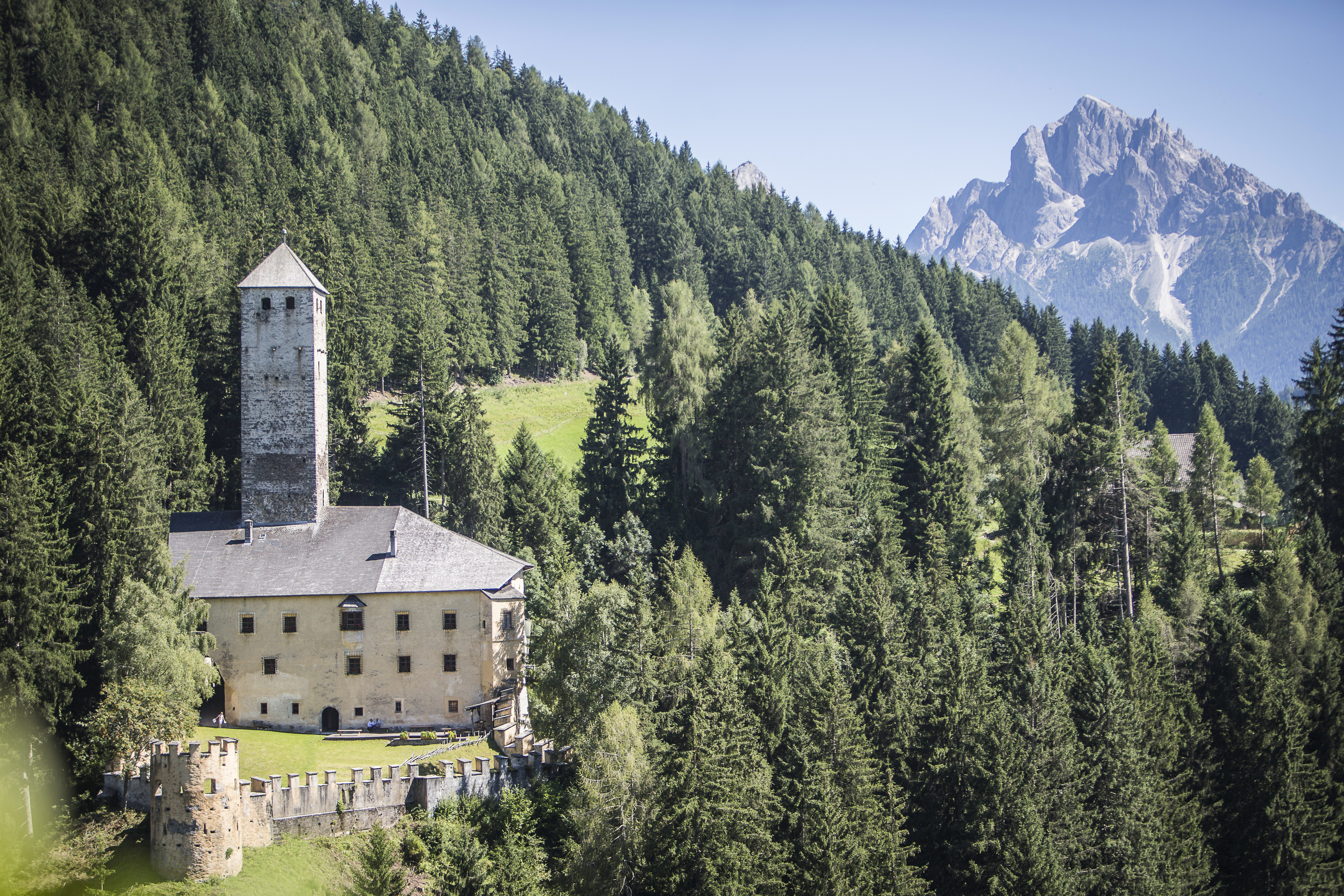 Mountain Residence Montana Touren Übersicht Zur Taistner Alm