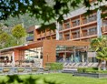 Mountainbikehotel: Mediterraner Garten mit Kuschelliegen - Feldhof DolceVita Resort