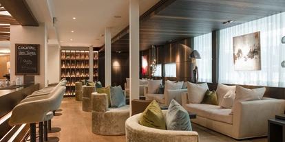 Mountainbike Urlaub - Südtirol - Bar mit Lounge im Feldhof - Feldhof DolceVita Resort