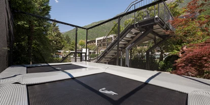 Mountainbike Urlaub - Südtirol - Trampolin im Garten - Feldhof DolceVita Resort
