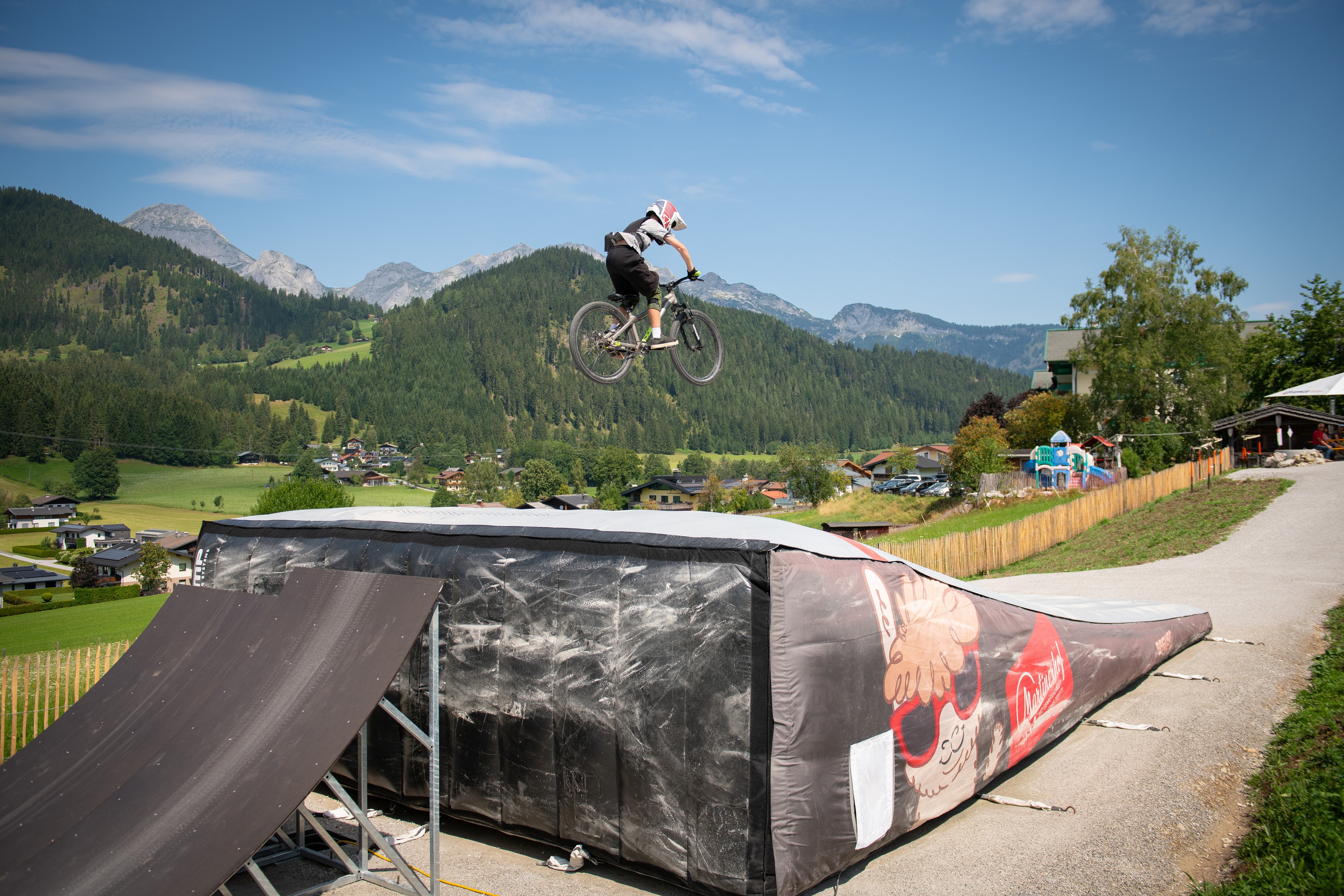 Mountainbikehotel: Bikepark Martinerhof Bag Jump Air Bag - Martinerhof - wo Gemütlichkeit auf Erlebnis trifft