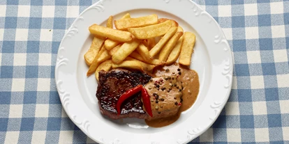 Mountainbike Urlaub - PLZ 66851 (Deutschland) - Rumpsteak mit Pfefferrahmsauce - Burgschänke Hotel und Restaurant