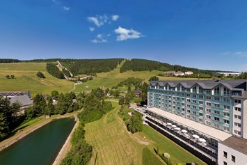 Mountainbikehotel: Das 4-Sterne Erwachsenenhotel Best Western Ahorn Hotel Oberwiesenthal im Sommer.  - Best Western Ahorn Hotel Oberwiesenthal - Adults only