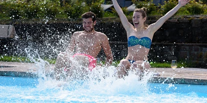 Mountainbike Urlaub - Hotel-Schwerpunkt: Mountainbike & Wandern - Spaß am Pool - Hotel Sigmundskron
