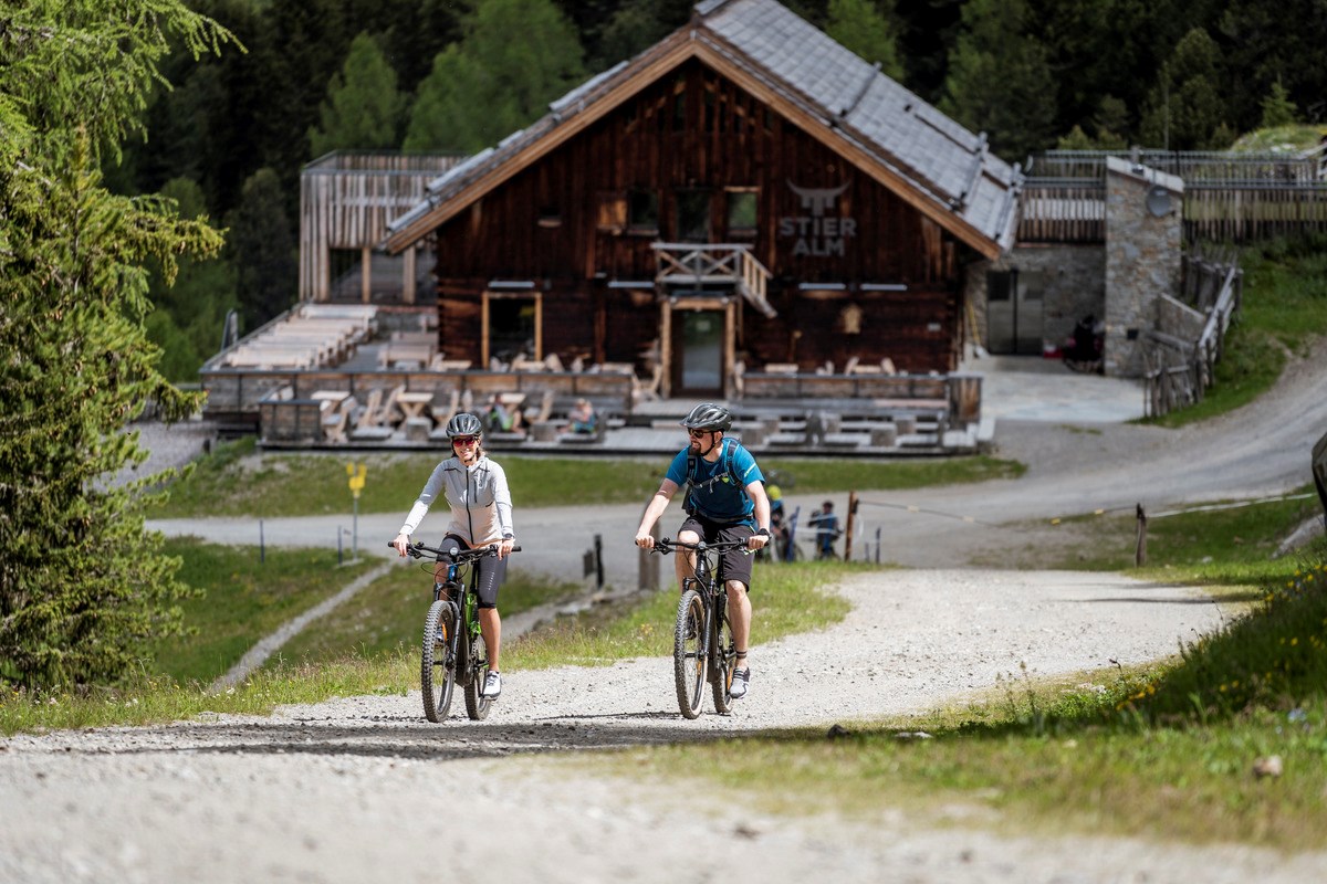 Alpen-Comfort-Hotel Central Ausflugsziele Bikeschaukel-Etappe 02: Pfunds - Landeck