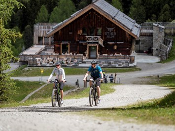 Alpen-Comfort-Hotel Central Ausflugsziele Bikeschaukel-Etappe 02: Pfunds - Landeck