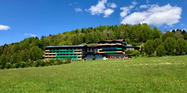 Mountainbike Urlaub - Sauna - Sommeransicht - natura Hotel Bodenmais