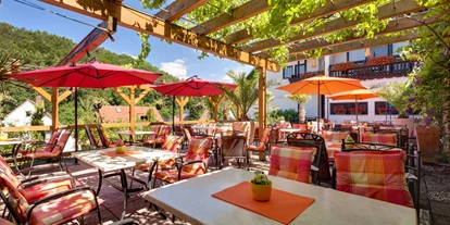 Mountainbike Urlaub - PLZ 66851 (Deutschland) - Terrasse - Hotel-Restaurant "Die kleine Blume"