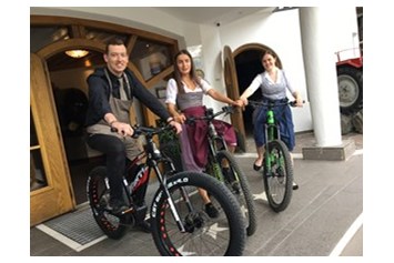 Mountainbikehotel: ... wir vom Naudererhof-Team sind leidenschaftliche Biker! - Alpin ART & SPA Hotel Naudererhof