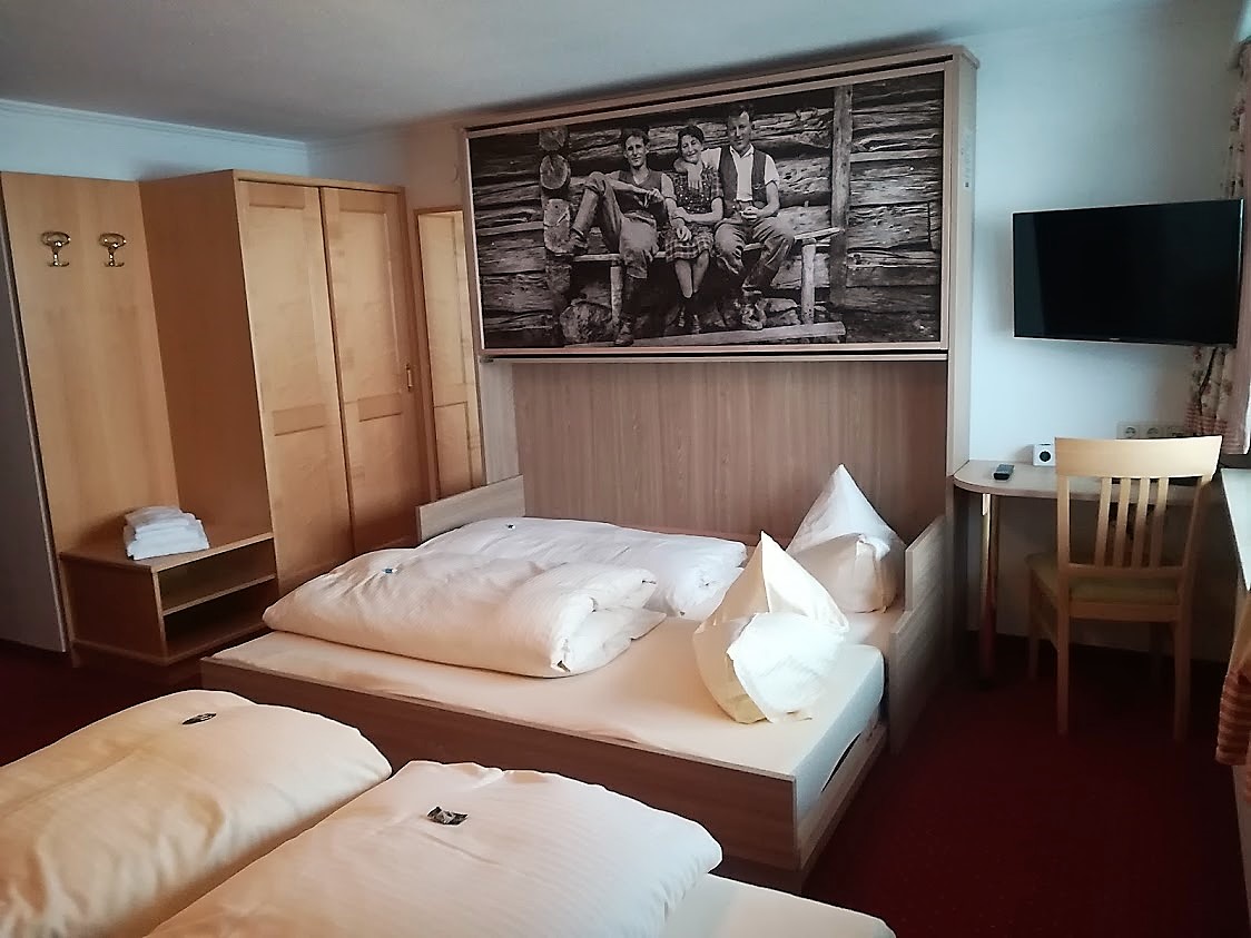 Die Lilie - Hotel Garni Zimmerkategorien Vierbettzimmer