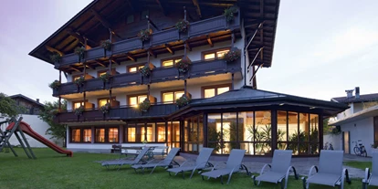 Mountainbike Urlaub - Ellmau - die Liegewiese: für müde Beine - Landhotel zum Oberwirt
