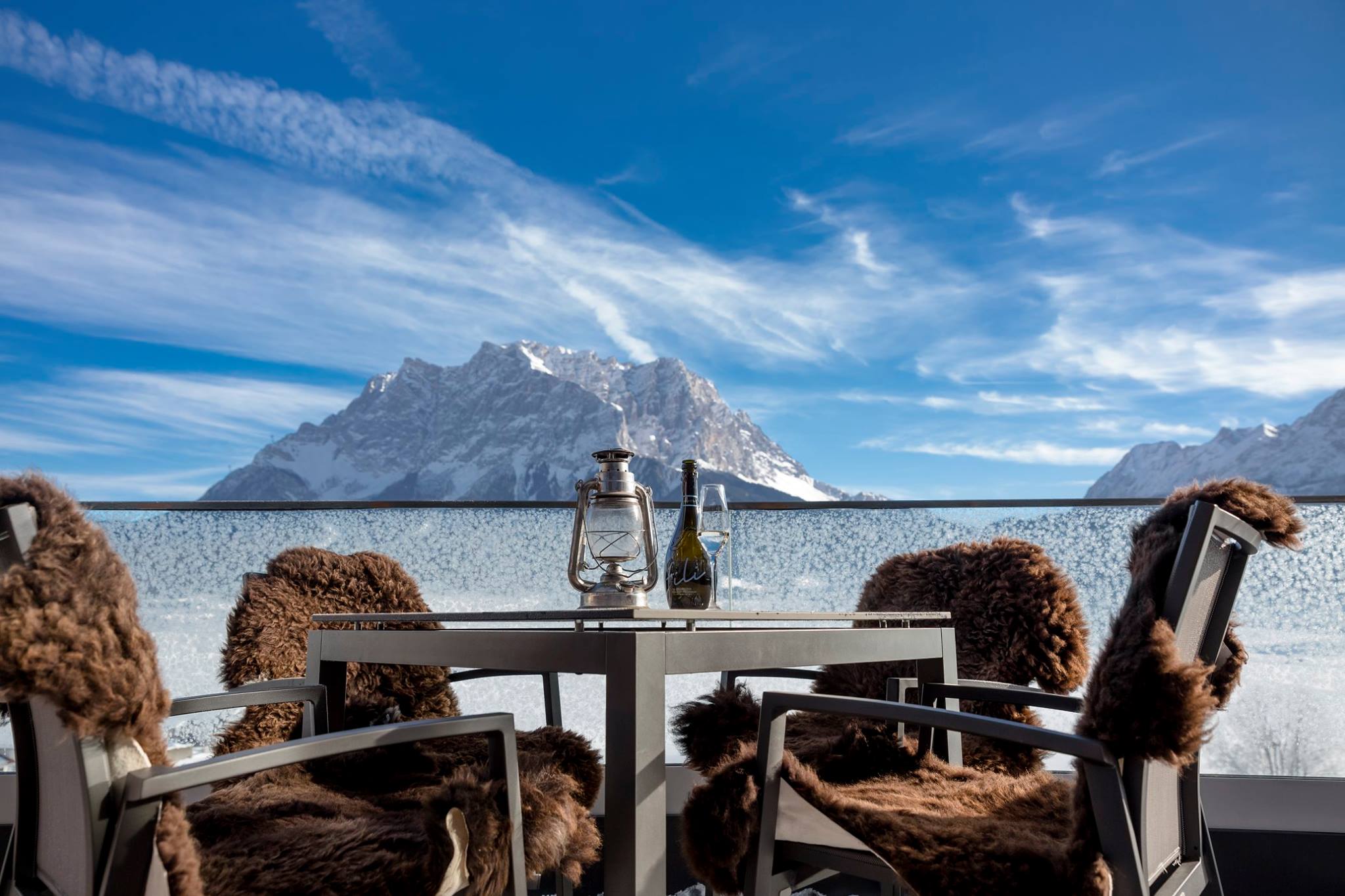 Mountainbike Urlaub - Preisniveau: gehoben - PLZ 87645 (Deutschland) - Restaurant 180° Terasse  - Hotel PURE Lermoos 