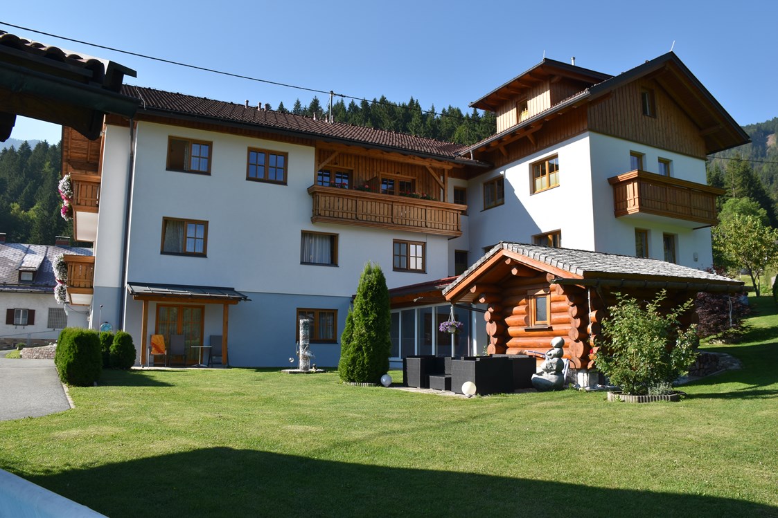 Mountainbikehotel: Ansicht Nord West - Hotel - Appartment Kristall