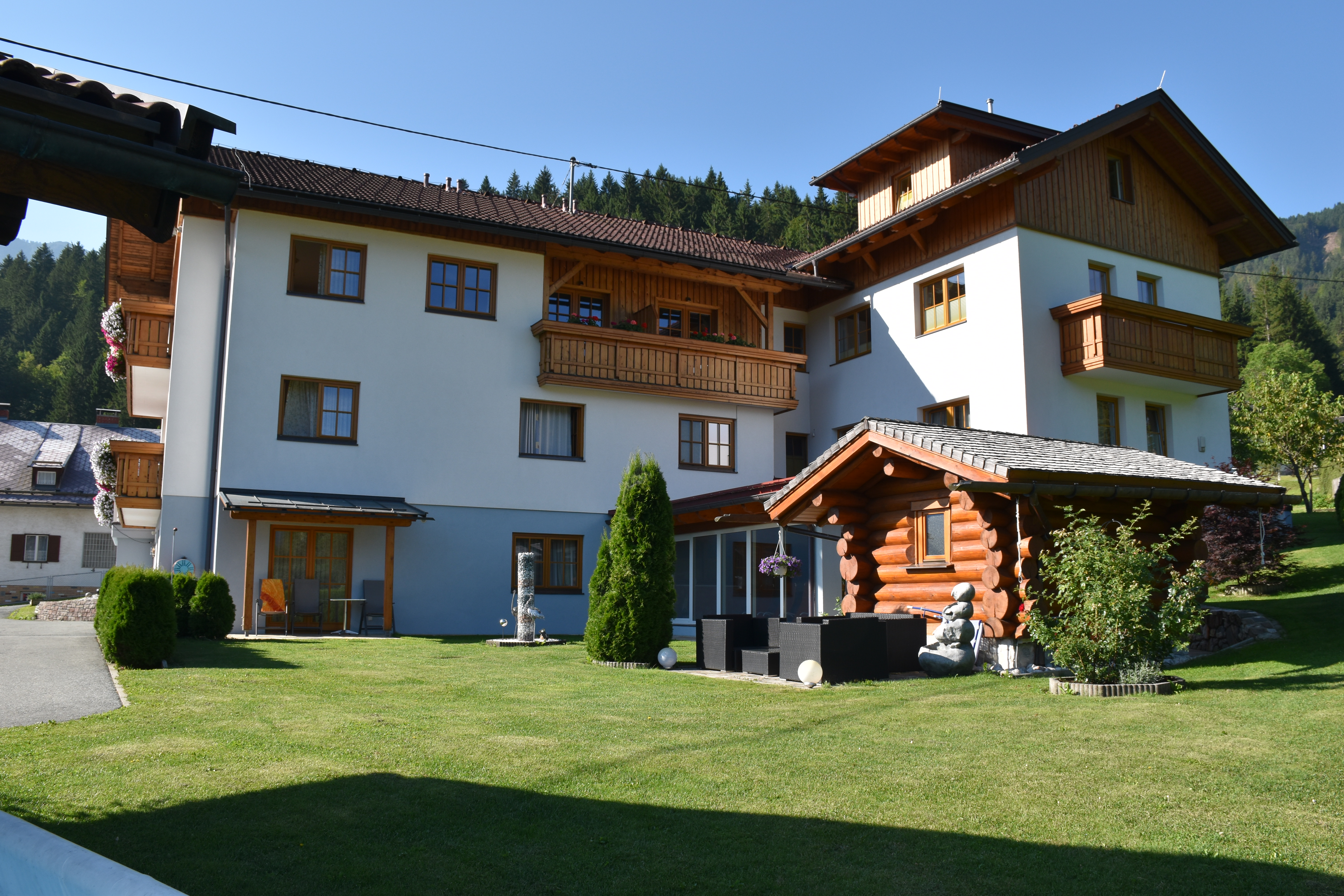 Mountainbike Urlaub - Villach - Ansicht Nord West - Pension - Appartment Kristall