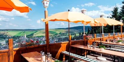 Mountainbike Urlaub - Klassifizierung: 3 Sterne S - Erzgebirge - Berghütte "Pistenblick" im Sommer - AHORN Hotel Am Fichtelberg
