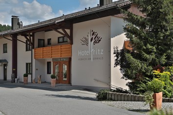 Mountainbikehotel: Im Hotel Fritz lässt sich der Charm aller vier Jahreszeiten entdecken - Hotel der Bäume