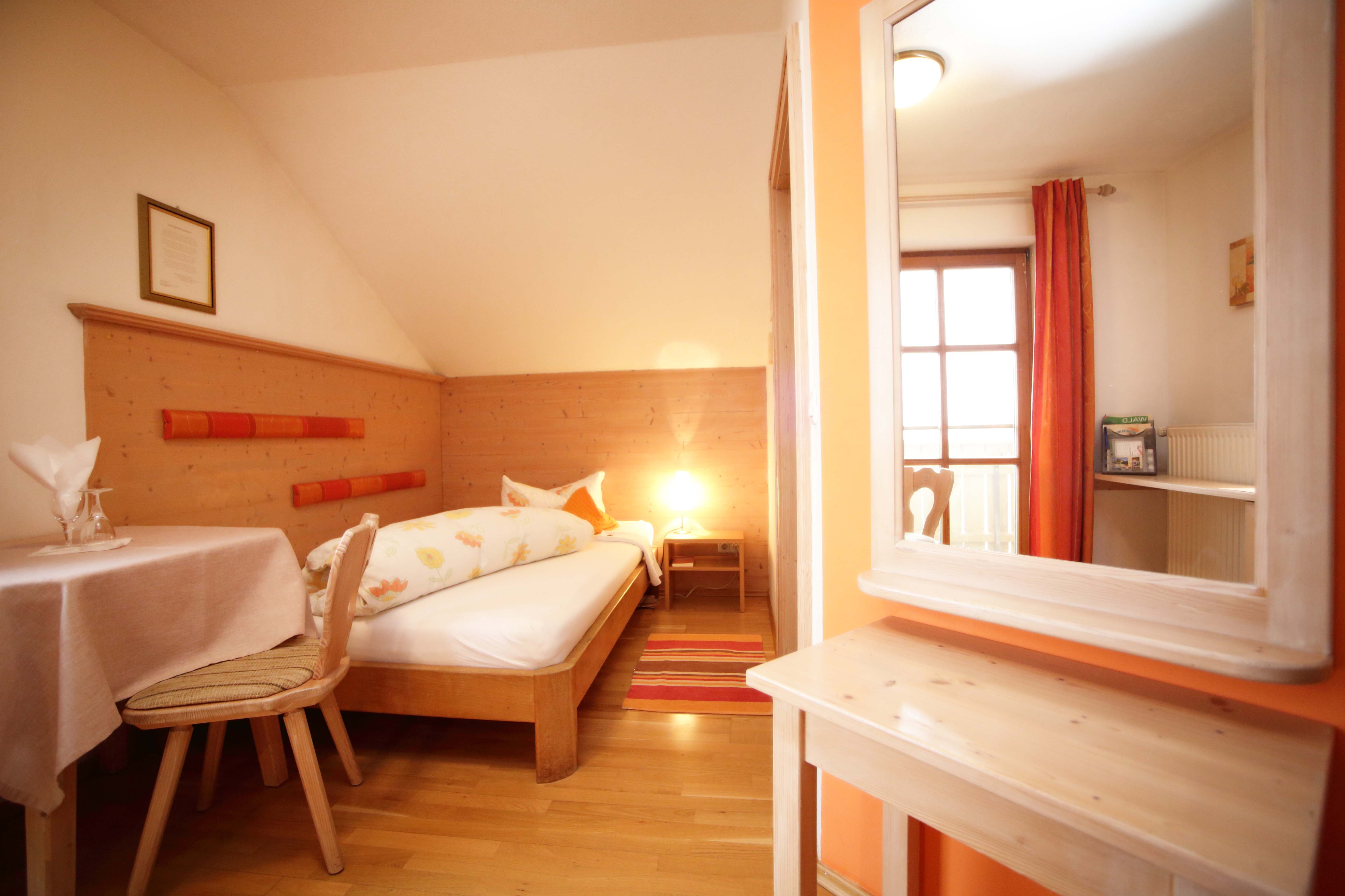 Schätzlhof Zimmerkategorien Einzelzimmer Komfort