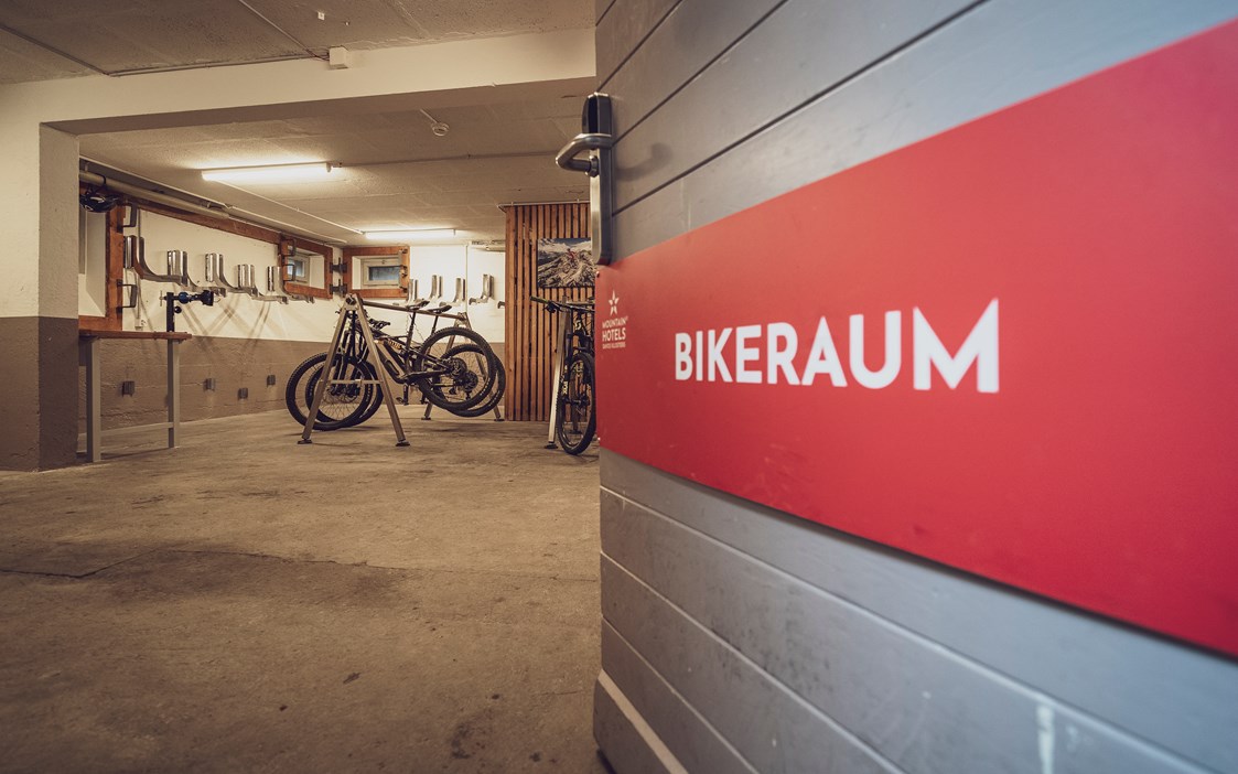 Mountainbikehotel: Bikeraum - Hotel Strela