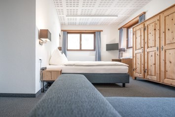 Mountainbikehotel: Doppelzimmer mit Zusatzbetten - Hotel Ochsen