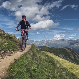 Mountainbikehotel: Biken Davos Klosters Mountains - Hotel Ochsen