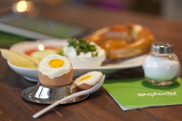 Mountainbikehotel: Vitales Frühstücksbuffet für den perfekten Start in den Tag. - Explorer Hotel Kitzbühel