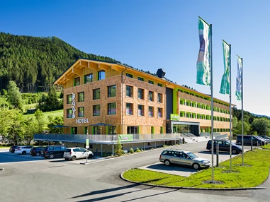 Mountainbikehotel: Deine perfekte Base für Bikeurlaub in den Kärtner Alpen!  - Explorer Hotel Bad Kleinkirchheim