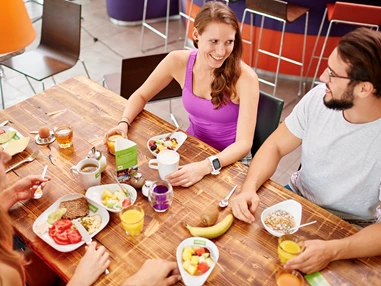 Mountainbikehotel: Vitales Frühstücksbuffet für den perfekten Start in den Tag - Explorer Hotel Bad Kleinkirchheim