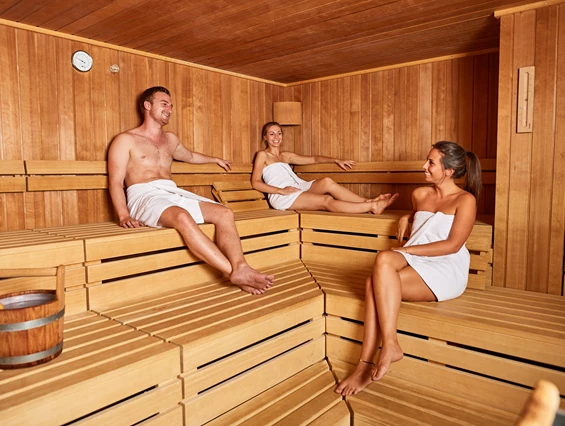 Mountainbikehotel: Das Sport Spa bietet Sauna, Dampfbad, Infrarotkabine und einen Fitnessraum - der perfekte Ausklang nach einem anstrengenden Tag am Berg. - Explorer Hotel Bad Kleinkirchheim