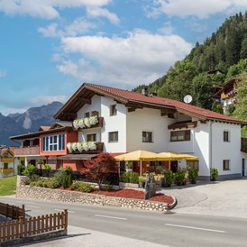 Mountainbikehotel: Hotel Sonnleiten Bruck Aussenansicht - Hotel Sonnleiten