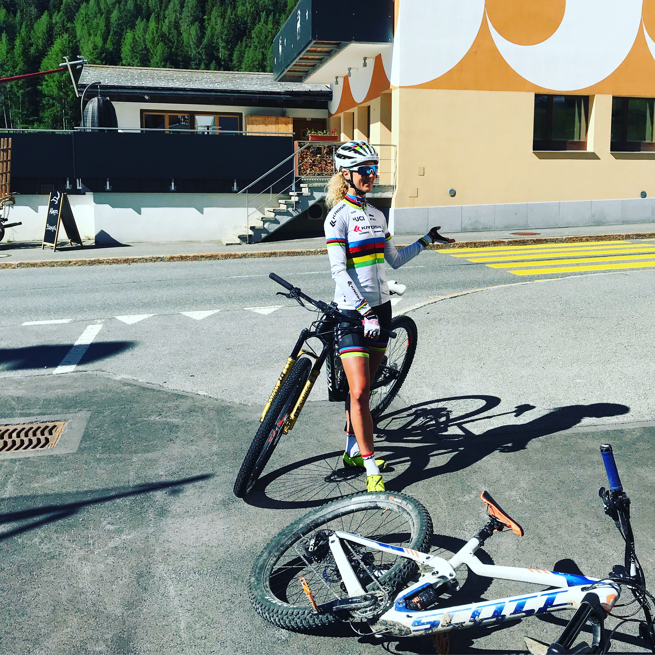 Mountainbikehotel: Jolanda Neff die Mountainbike Weltmeisterin war auch schon hier. - Hotel al Rom