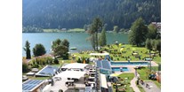 Mountainbike Urlaub - Pools: Innenpool - Blick vom Balkon  - Familien Sporthotel Brennseehof