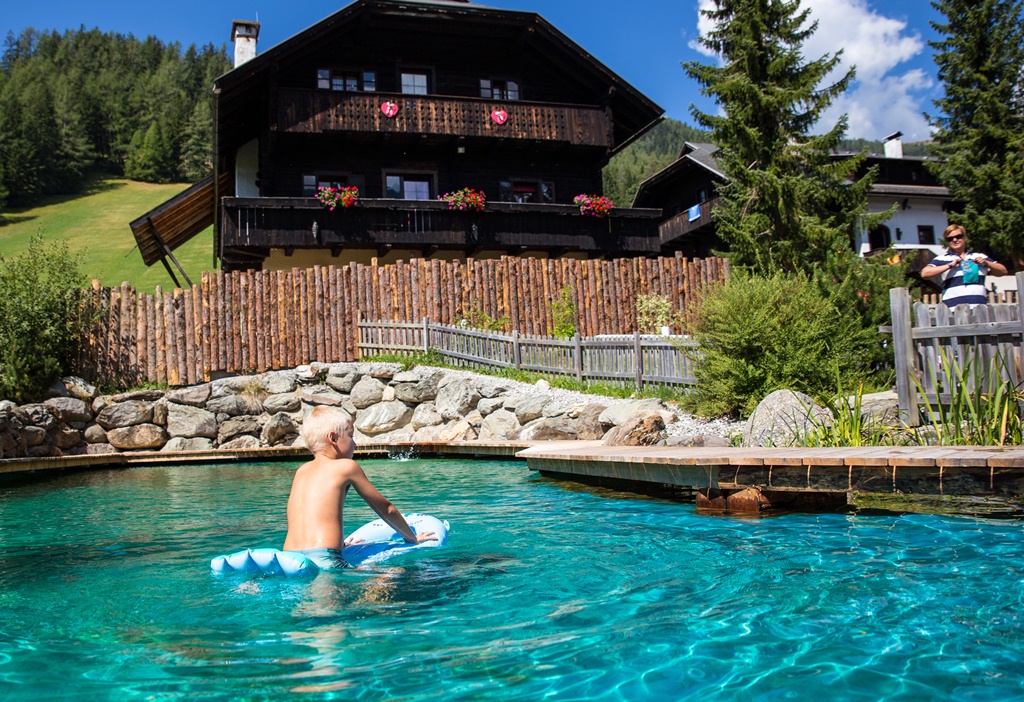Mountainbikehotel: Biotopteich im Dorf Kleinwild - Slow Travel Resort Kirchleitn