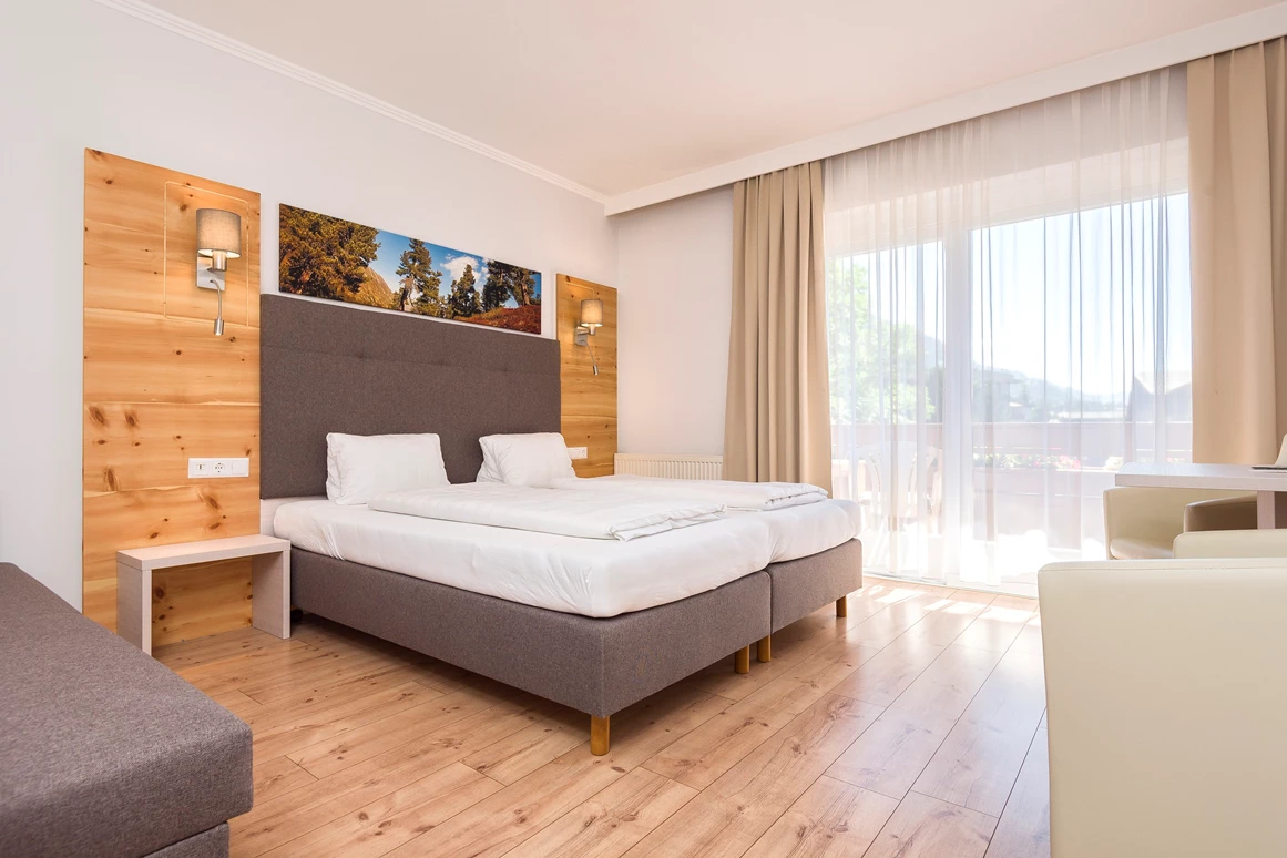 Mountainbikehotel: Doppelzimmer Zirbe - Genusshotel Almrausch