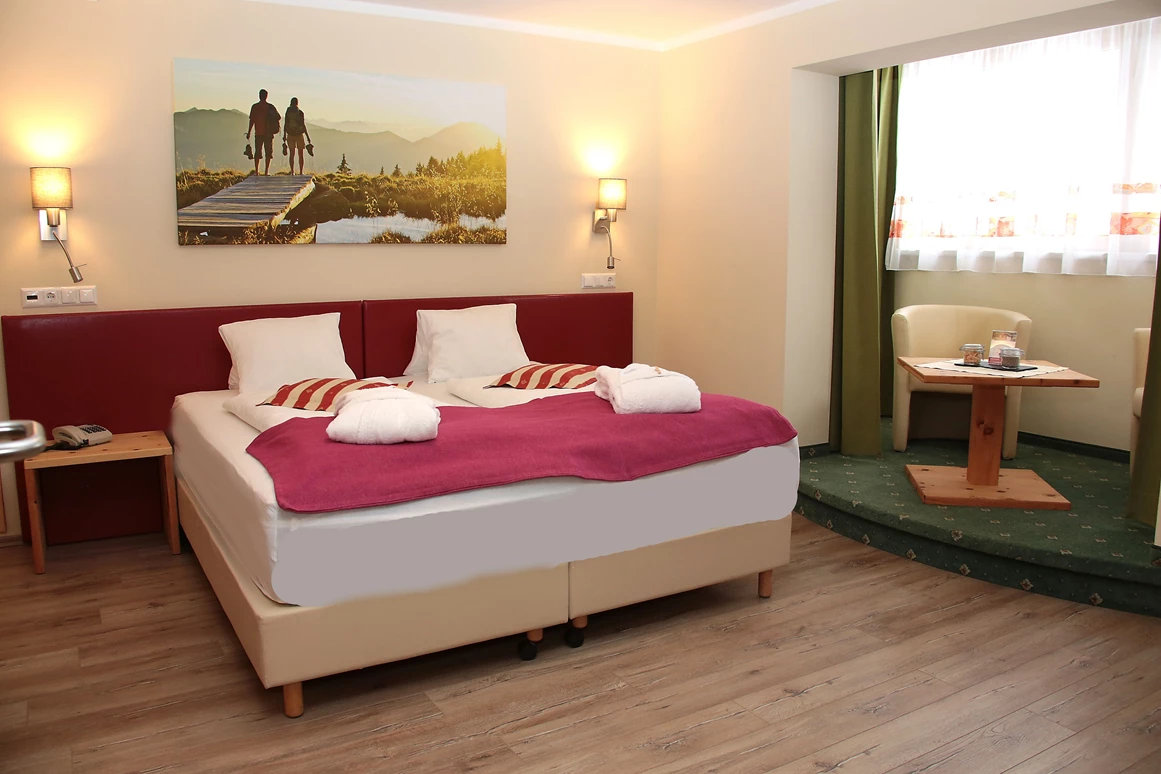 Mountainbikehotel: Doppelzimmer ohne Balkon - Genusshotel Almrausch