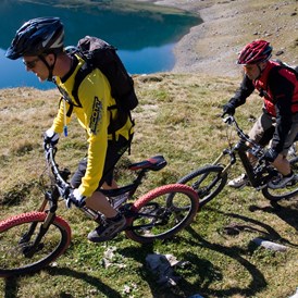 Mountainbikehotel: Das Brandertal bietet coole Biketouren - auch mit Guide!  - Hotel Walliserhof