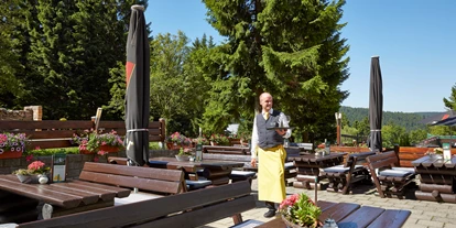 Mountainbike Urlaub - Hotel-Schwerpunkt: Mountainbike & Wandern - Biergarten im Grünen - AHORN Panorama Hotel Oberhof