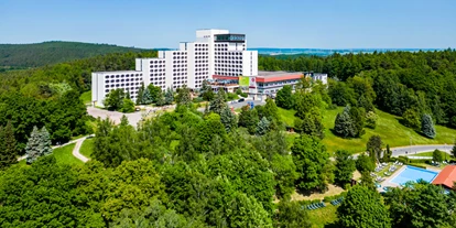 Mountainbike Urlaub - Hotel-Schwerpunkt: Mountainbike & Wandern - AHORN Berghotel Friedrichroda Sommeransicht - AHORN Berghotel Friedrichroda