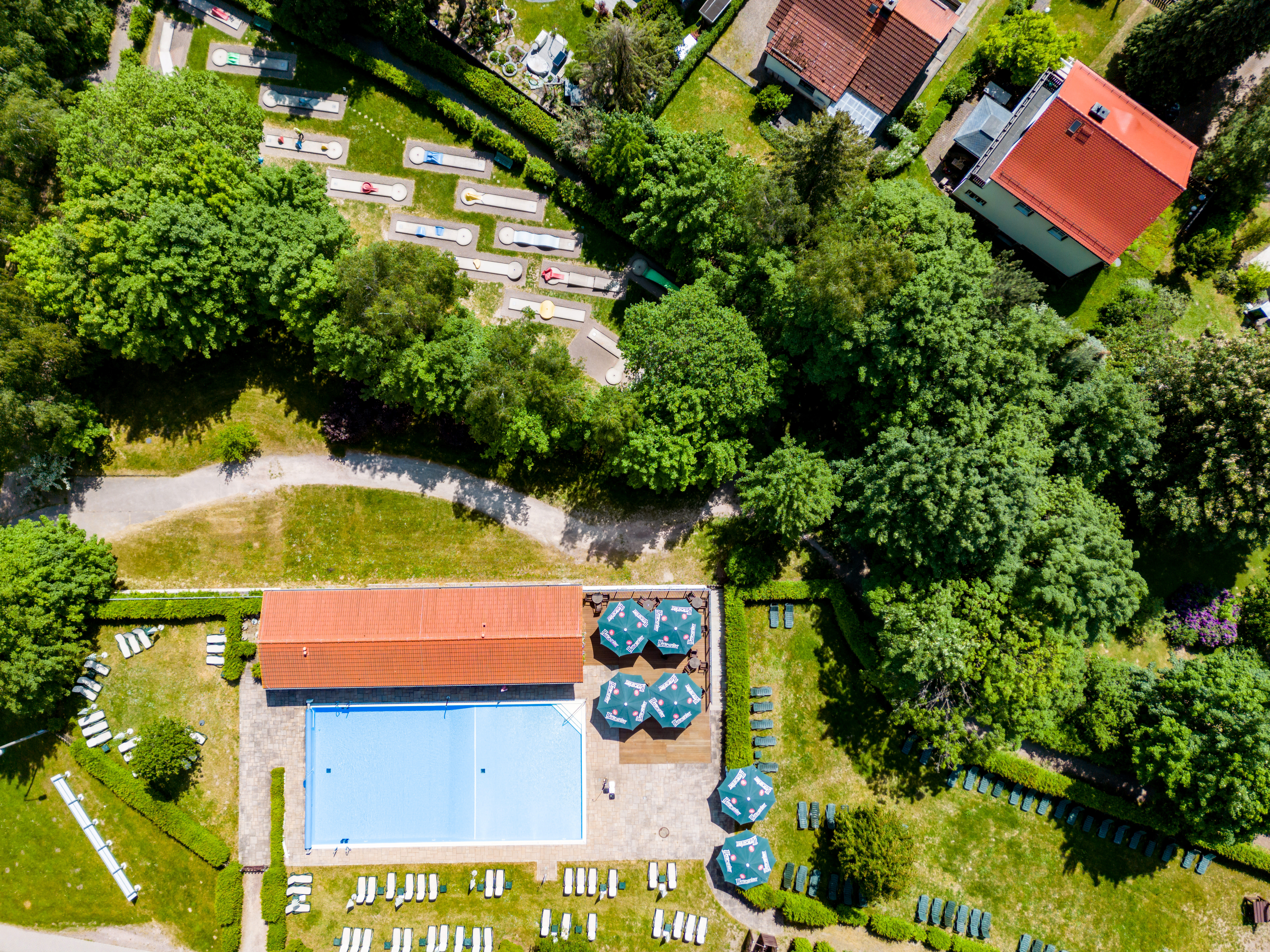 Mountainbikehotel: Saisonaler Außen-Pool - AHORN Berghotel Friedrichroda