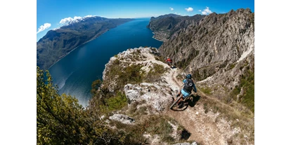 Mountainbike Urlaub - Hotel-Schwerpunkt: Mountainbike & Wandern - Punta Larici - MTB Tour  - Hotel Santoni Freelosophy