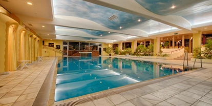 Mountainbike Urlaub - Hotel-Schwerpunkt: Mountainbike & Wandern - Hallenbad - Thermenwelt Hotel Pulverer