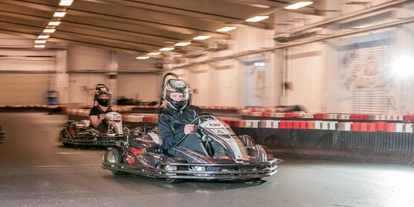 Mountainbike Urlaub - Hotel-Schwerpunkt: Mountainbike & Wandern - Indoor-Kartbahn neben dem Hotel - Dorint Resort Winterberg